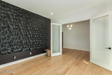 unlisted-address, Phoenix, AZ 85021 - photo 7