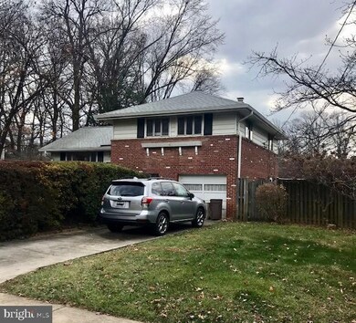 10933 Byrd Dr, Fairfax, VA 22030 - photo 4