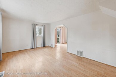 02-4422-Ballard-Rd-Lansing-MI-48911-Wind