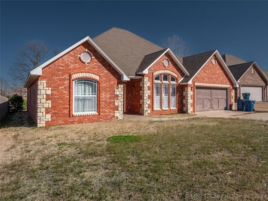 1211 Rosewood, McAlester, OK 74501 - photo 2