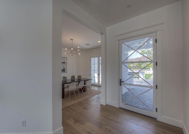 005_Foyer