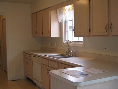 18620 Pauls Way, South Bend, IN 46637 - photo 7