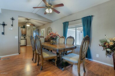 007-Dining Area