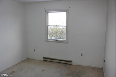 509 Colonial Dr, Greencastle, PA 17225 - photo 7