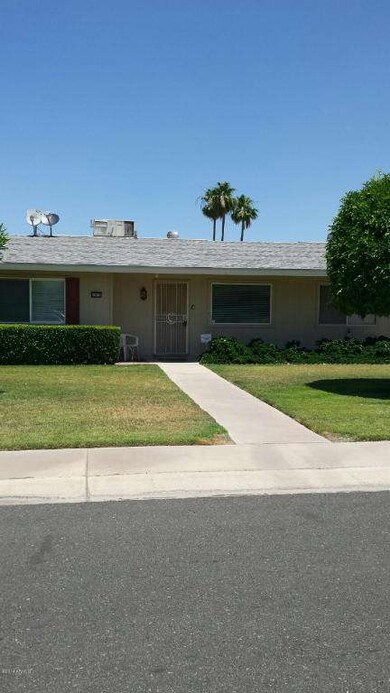 13671 N Garden Court Dr unit 15C, Sun City, AZ 85351 - photo 2