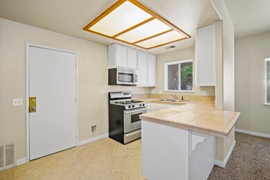Q kitchen 4