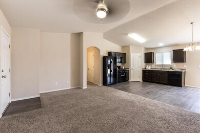 917 Maravillas St, El Paso, TX 79928 - photo 7