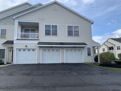 309 N Ridge Estate, Troy, NY 12182 - photo 2