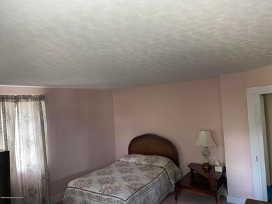 19 Leonard St, Pittston, PA 18640 - photo 6