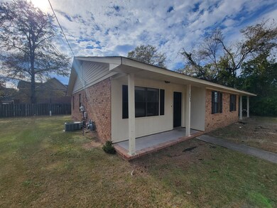 205 Flores Ln unit A, Augusta, GA 30907 - photo 4