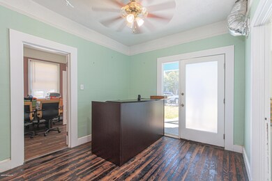 2102 Flesher Ave - WebSized-18