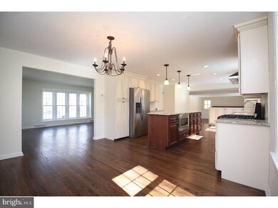 37 Harrowgate Dr, Cherry Hill, NJ 08003 - photo 3