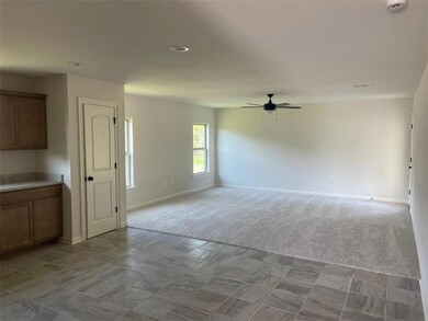 Living Room/Kitchen