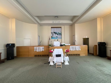 1302 W Broadway Ave, Enid, OK 73703 - photo 5