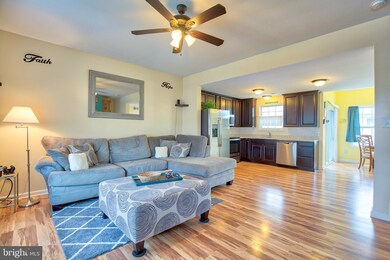 37 Knowledge Ct, Inwood, WV 25428 - photo 4