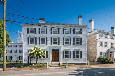 147 Middle St, Portsmouth, NH 03801 - photo 2