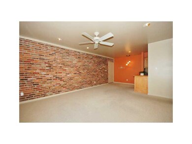 930 Adam Dr unit G, Pittsburgh, PA 15216 - photo 7