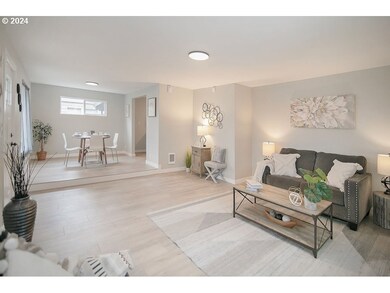 3153 Hemlock St, Longview, WA 98632 - photo 3