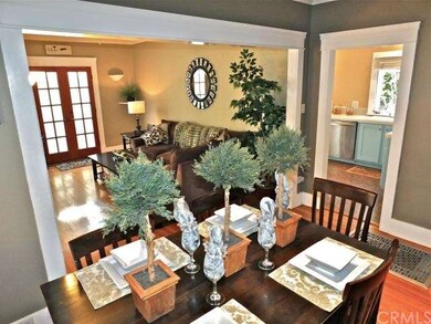 Open floor plan - dining room - living room - sunr