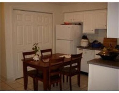 86 E Howard St unit 406, Quincy, MA 02169 - photo 4