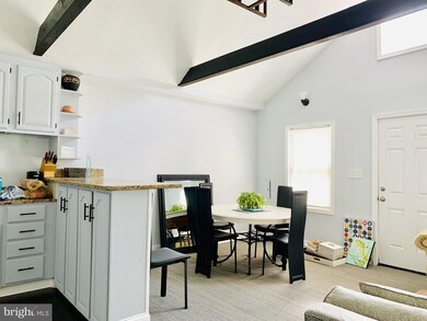 1829 Columbia Pike unit FRONT, Arlington, VA 22204 - photo 5