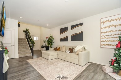 unlisted-address, Yorkville, IL 60560 - photo 6