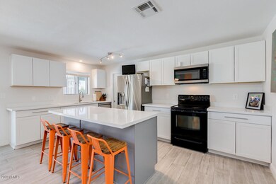 08-Orangewood