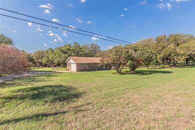 850 E Reno Rd, Azle, TX 76020 - photo 3