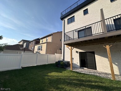 250 Morningside Ave, Cliffside Park, NJ 07010 - photo 7