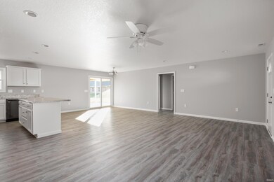 401 E Prestige Dr, Muncie, IN 47303 - photo 6