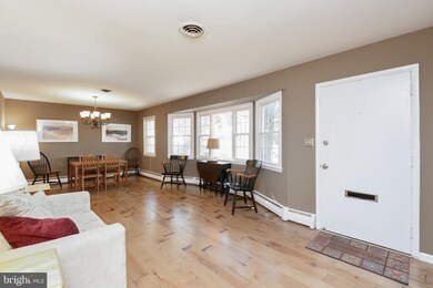 917 Starbit Rd, Towson, MD 21286 - photo 3