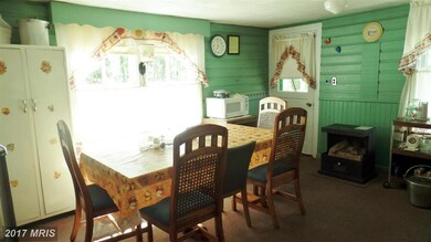 2111 Pine Grove Rd, Fayetteville, PA 17222 - photo 4