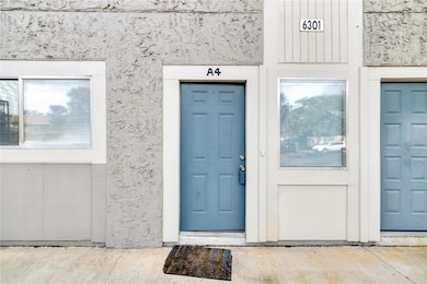 6301 Newtown Cir unit 1A4, Tampa, FL 33615 - photo 2