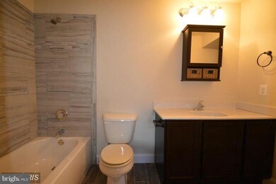 810 Glacier Ave, Capitol Heights, MD 20743 - photo 5