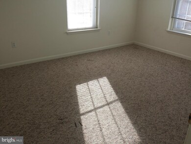 136 N Place Ln unit 8, Strasburg, VA 22657 - photo 6