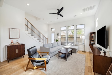 1512 Fulton St, Houston, TX 77009 - photo 5