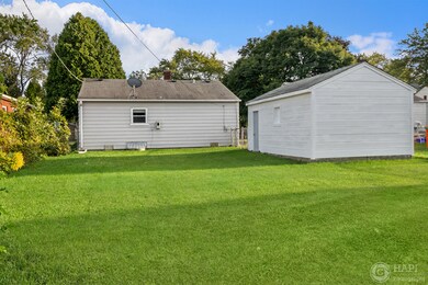 2006 W Crescent Ave, Waukegan, IL 60085 - photo 3