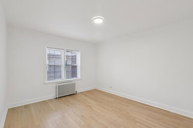 2602 Bennett Ave unit 3W, Evanston, IL 60201 - photo 5