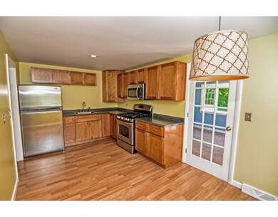 101 Forest St, Franklin, MA 02038 - photo 2