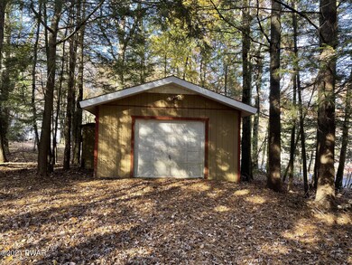 110 Hillside Dr, Hawley, PA 18428 - photo 4