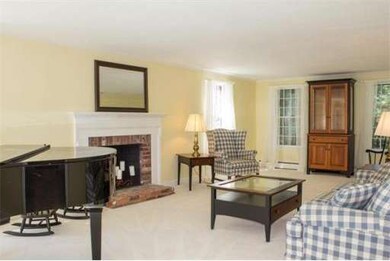 7 Mohave Rd, Medfield, MA 02052 - photo 5