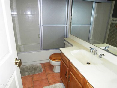 2ND MASTER BATH