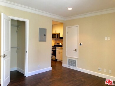 1844 El Cerrito Place unit 1, Los Angeles, CA 90068 - photo 4