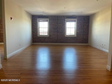 301 Living room