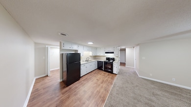 520 Hietts Ln unit A, Clarksville, TN 37043 - photo 2