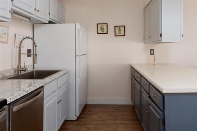 61 Twin Oaks Terrace, South Burlington, VT 05403 - photo 5