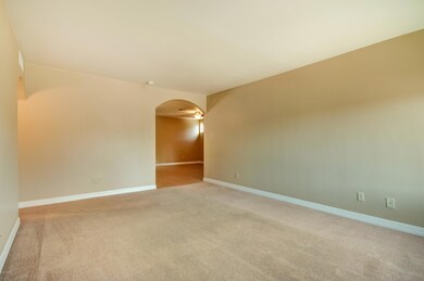 2326 W Vineyard Rd-4