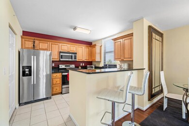 Tower Condominium at Cityplace unit 402, West Palm Beach, FL 33401 - photo 7