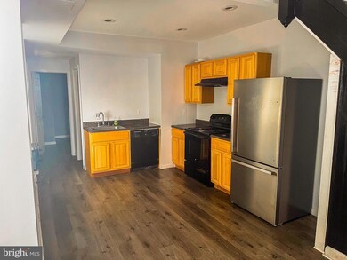 1811 N Bouvier St, Philadelphia, PA 19121 - photo 7