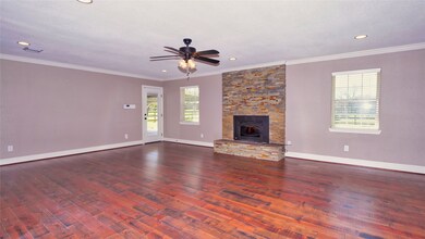 909 Baker Rd, Rosenberg, TX 77471 - photo 6